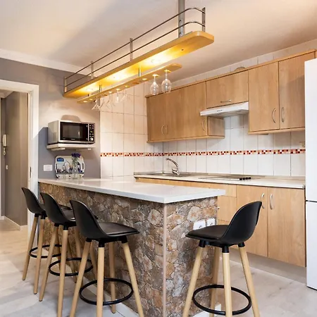 Home2book Relaxing Coastal With Terrace アパート *