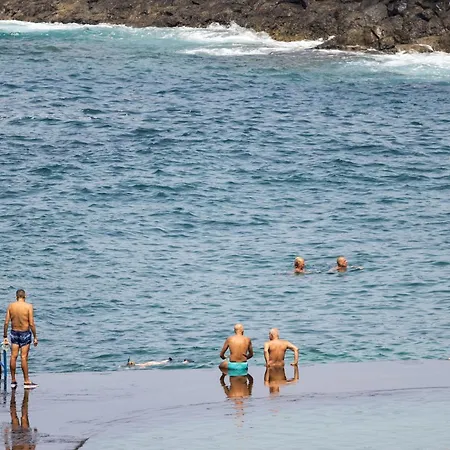 Apartman Home2book Relaxing Coastal With Terrace Puerto de la Madera