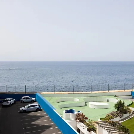 Home2book Relaxing Coastal With Terrace *